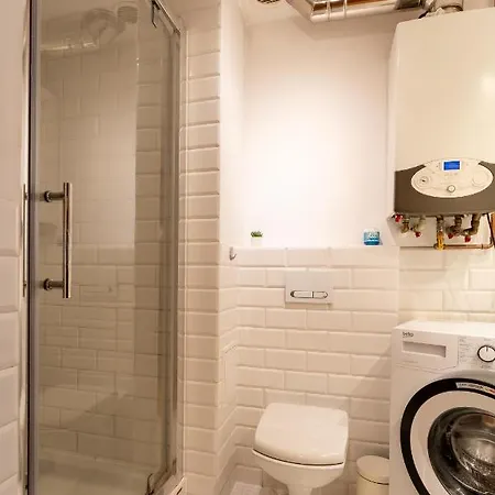 Apartament 1886 - Doba Do 14-00 - W Scislym Centrum Z Widokiem Na Majowke - By Space Apart Jelenia Gora